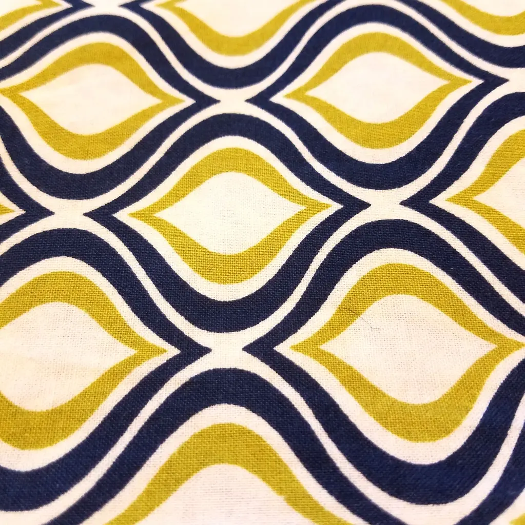 Green Oval Line Fabric - Actual Image.webp