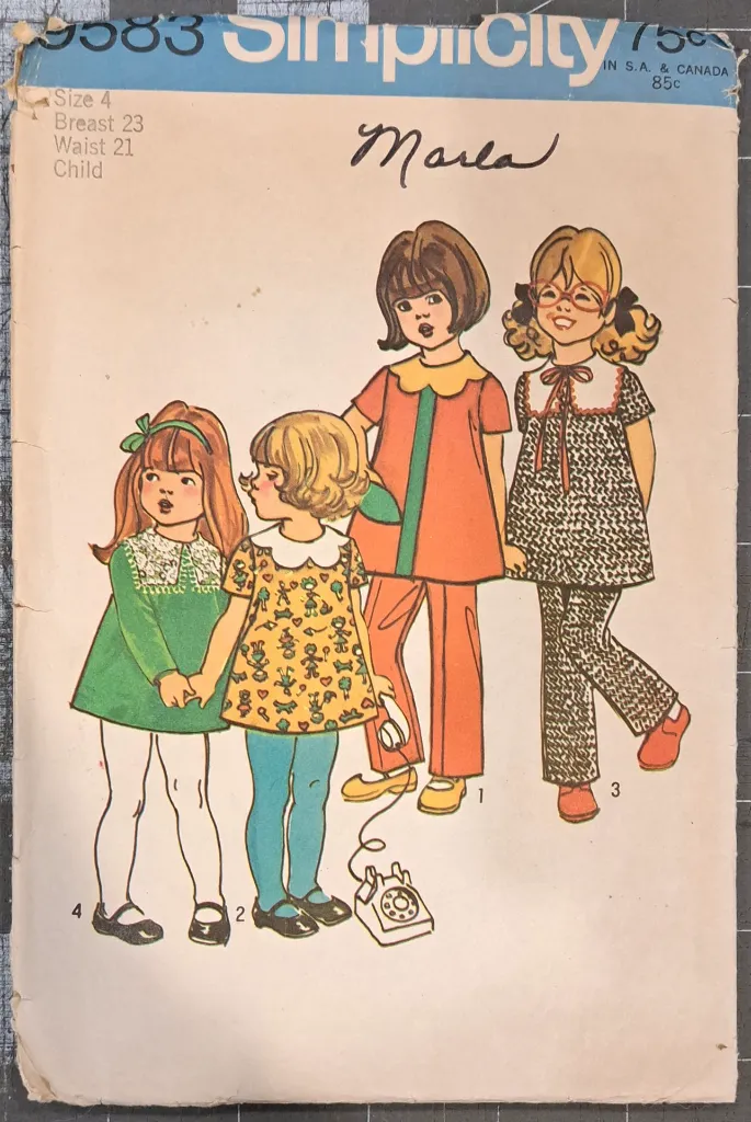 9583 - Child (Girl) Vintage Pattern.webp