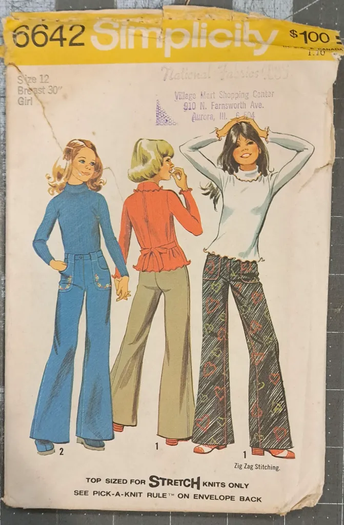 6642 - Child (Girl) Vintage Pattern.webp