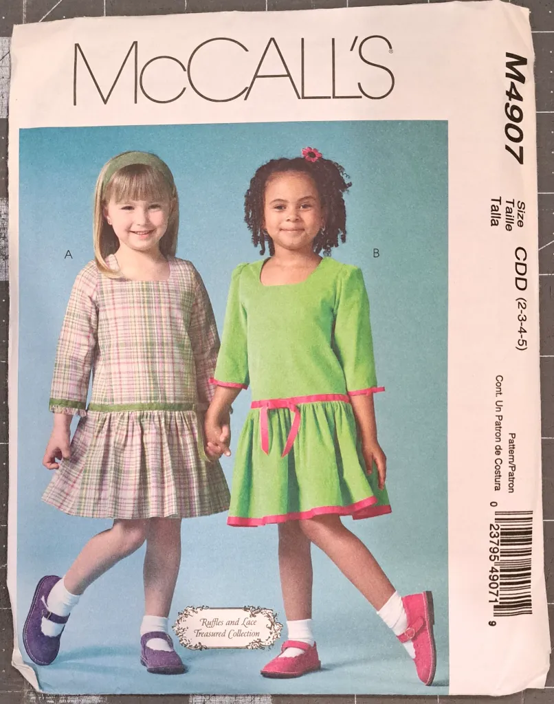 4907 - Child (Girl) Vintage Pattern.webp