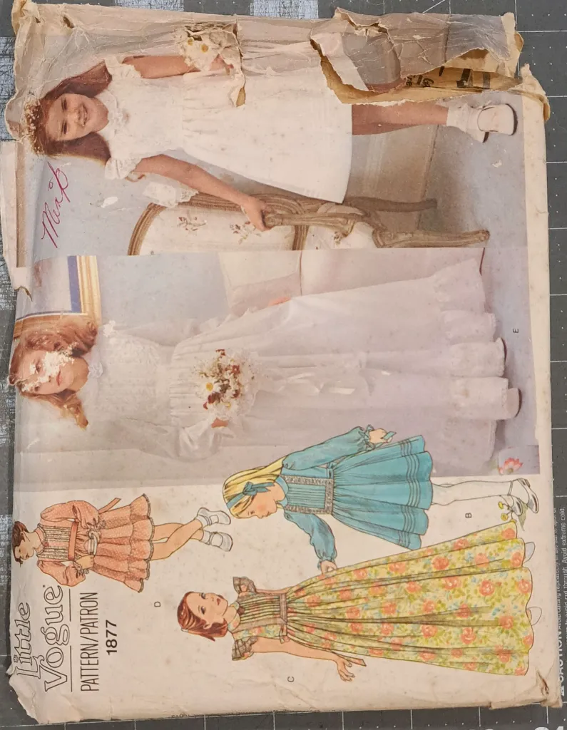 1877 - Child (Girl) Vintage Pattern.webp